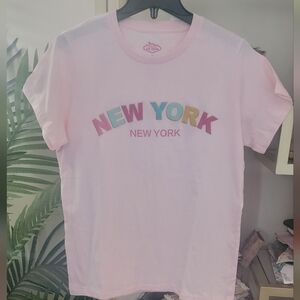 NWT Pink New York T-shirt - Women's Large
